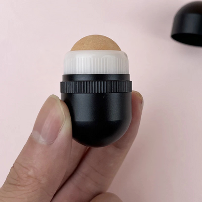 Ashéa™ Volcanic Face Roller