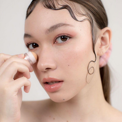 Ashéa™ Volcanic Face Roller